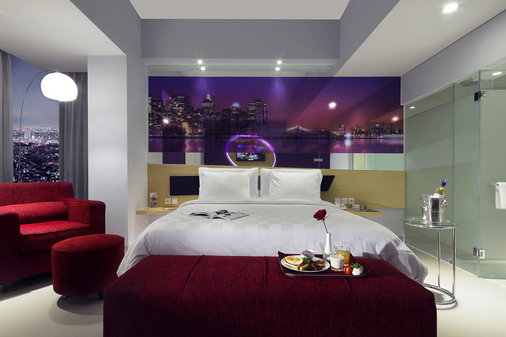 G Suites Hotel By Amithya Surabaya Exterior foto