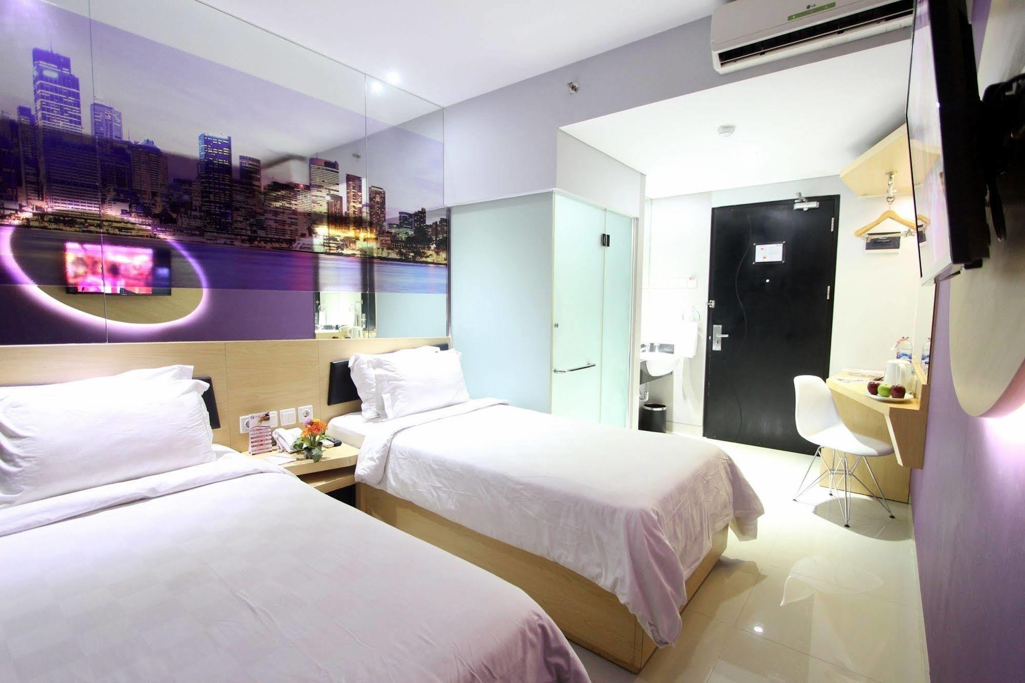 G Suites Hotel By Amithya Surabaya Exterior foto